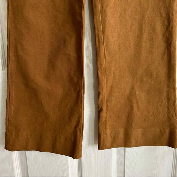 Vince. Kick Flare Crop Pants - Picture 6 of 10